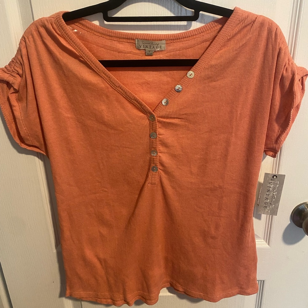 Women’s Top